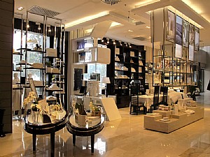 �������^(q��)1