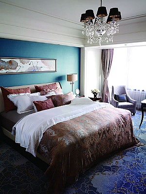 ��z-���ׁ�