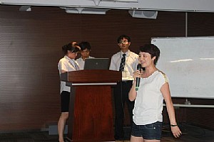 �ڴ˴���Ӗ(x��n)�����ɻ��x�Ҽ�������Ӗ(x��n)���ď���Ůʿ�M(j��n)�����P(gu��n)�ڻ��x�a(ch��n)Ʒ�O(sh��)Ӌ(j��)�����c(di��n)��Ԕ��(x��)�v����������(g��)��Ӗ(x��n)���У��N�۾�Ӣ�������M(j��n)���˷ֽM��߀���˸��N���ӵ�С�M���Q����������}�r(sh��)������(g��)С�M���܉��M(j��n)�зe�O�Ļش������v����w֪�R�r(sh��)�����M�ˆTҲ�܉��J(r��n)�� �v��Ԕ��(x��)ӛ���